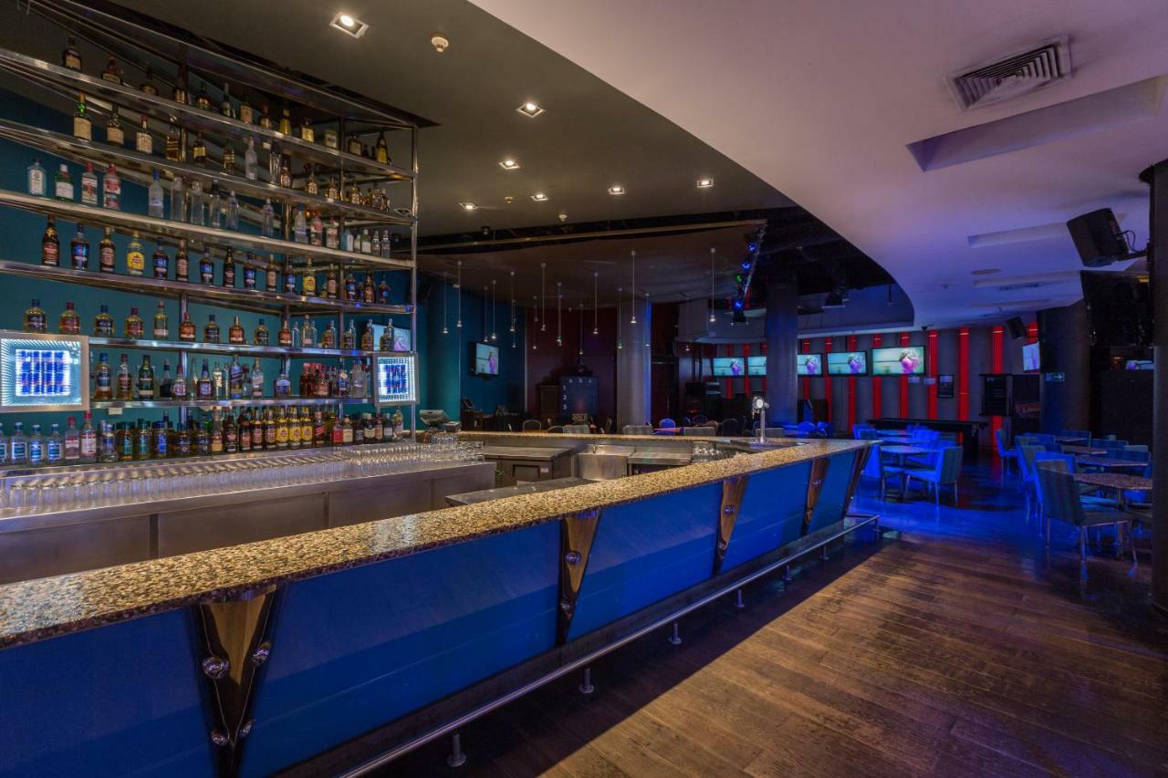 Enjoy Coquimbo Hotel ภายนอก รูปภาพ The bar at the 1000 Museum