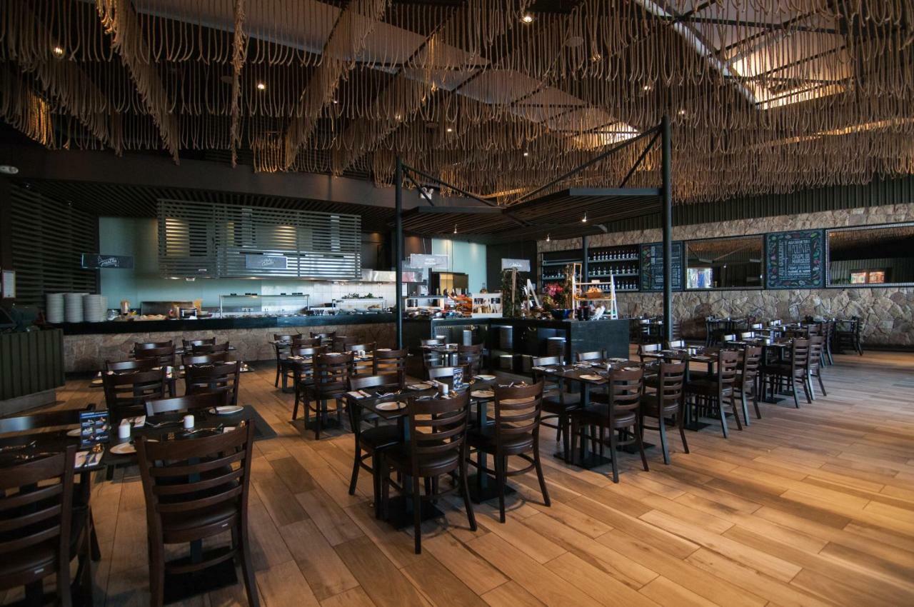 Enjoy Coquimbo Hotel ภายนอก รูปภาพ Interior of the restaurant